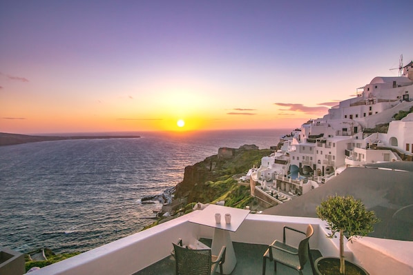 View from property - Theodora Suites - Adults Only (Santorini)