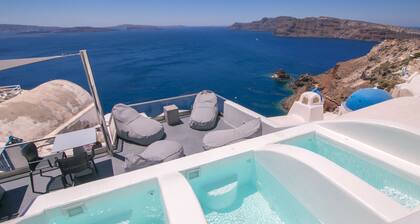 Theodora Suites - Adults Only