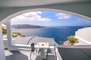 View from room - Theodora Suites - Adults Only (Santorini)