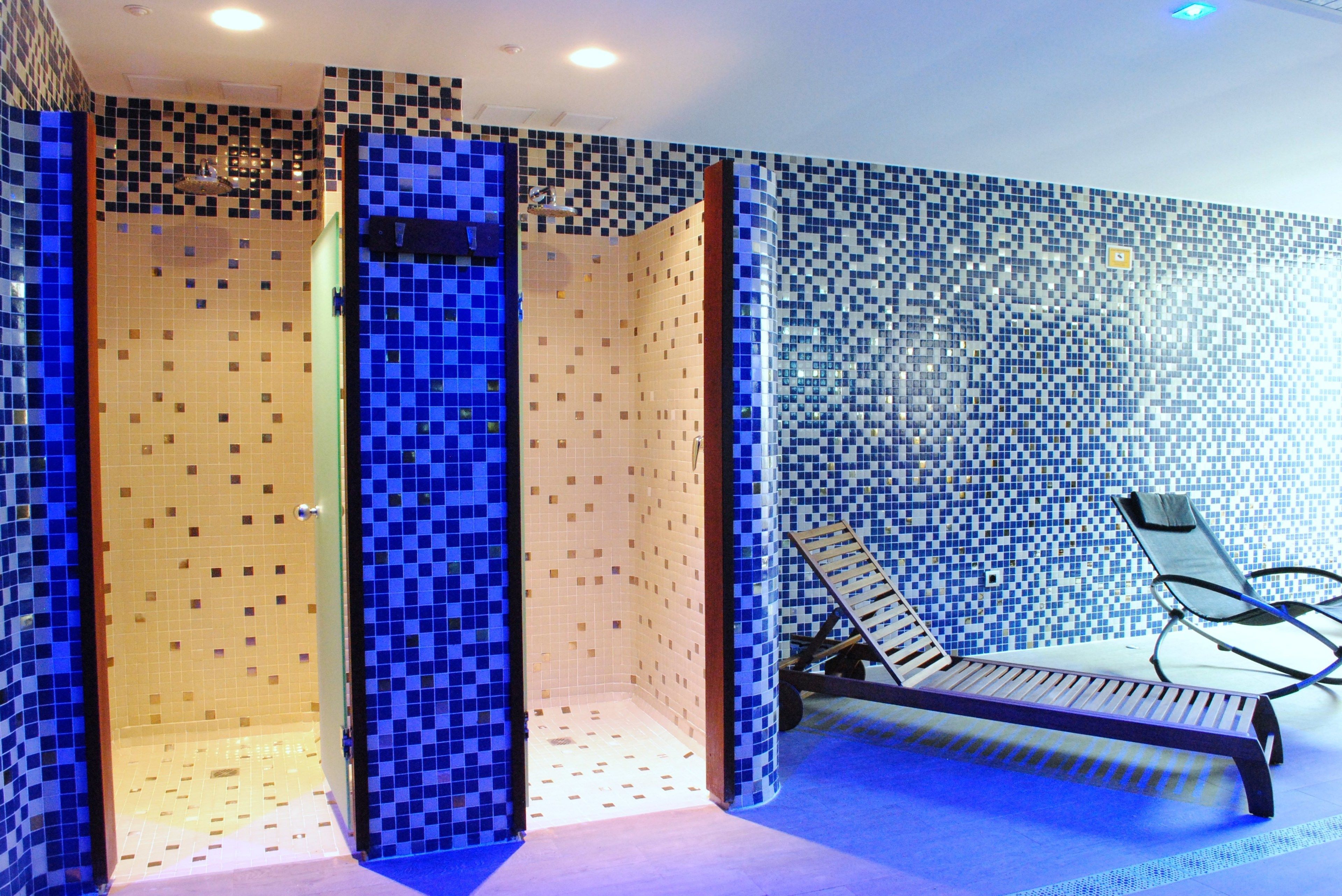 sauna, hot tub, steam room