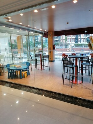 Outdoor pool, open 8:00 AM to 9:00 PM, pool loungers