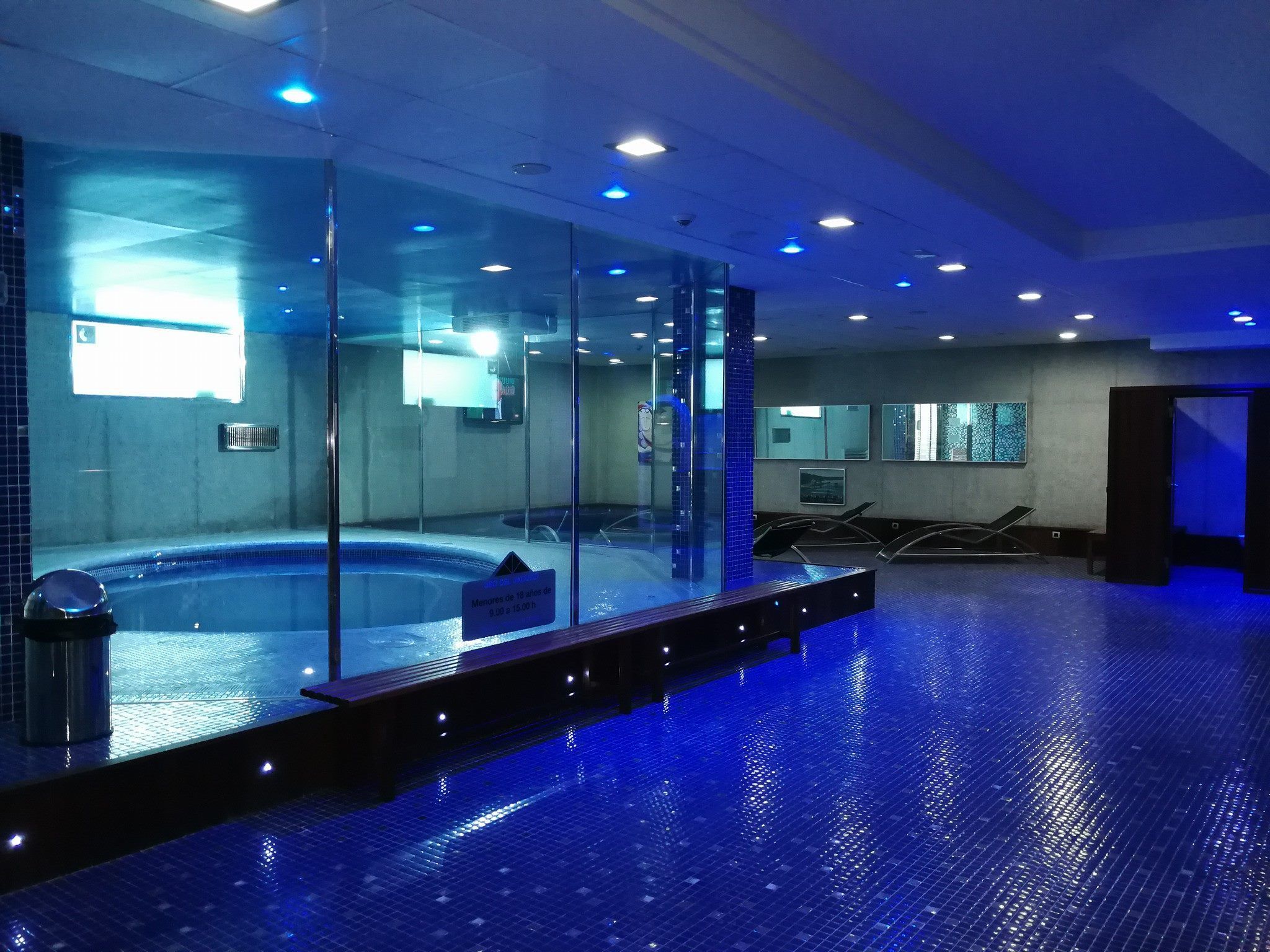 Een sauna, een bubbelbad, een stoombad