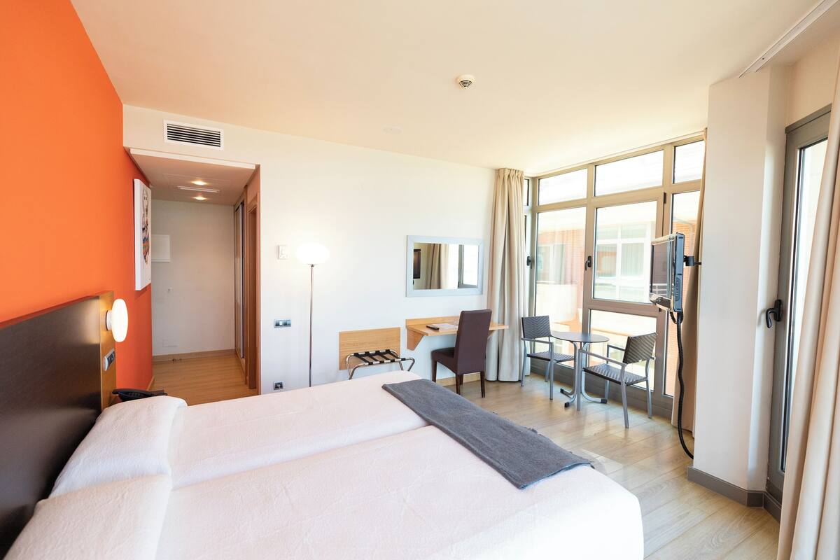 Minibar, in-room safe, desk, blackout drapes