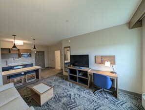 Suite, 1 Schlafzimmer | Wohnbereich