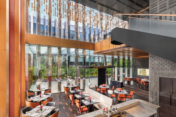 3 restaurants, Indian cuisine