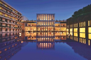 Exterior - The Oberoi Gurgaon (Gurugram)