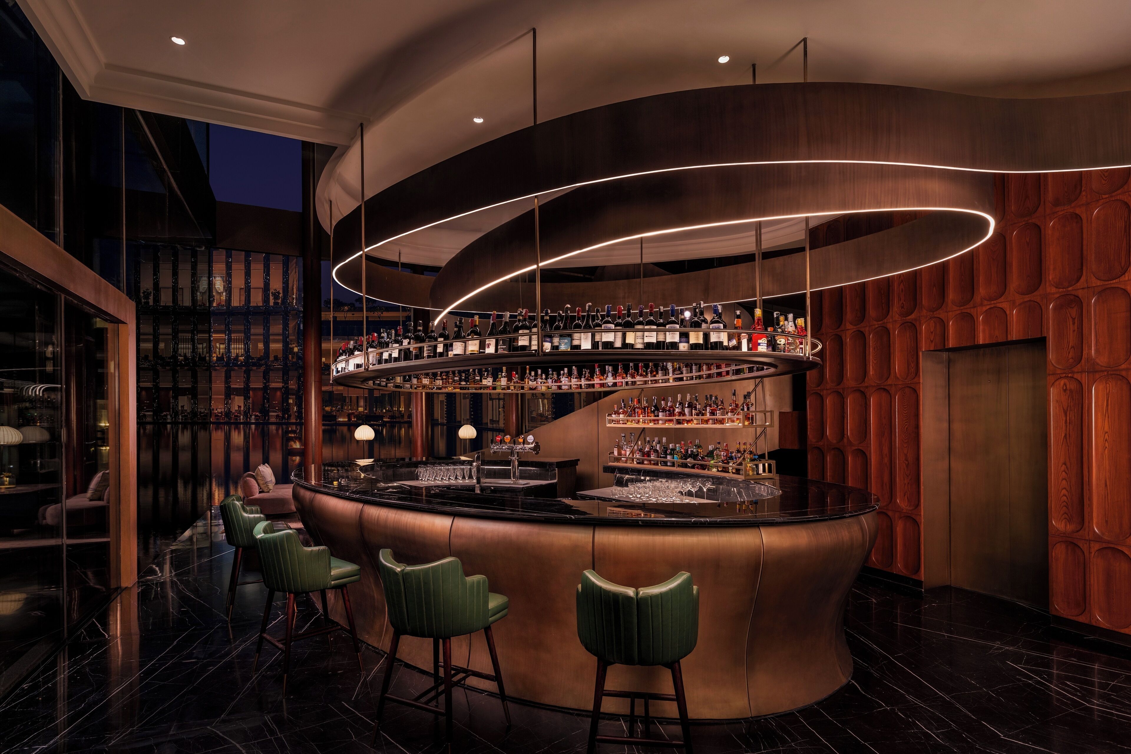 2 bars/lounges, piano bar