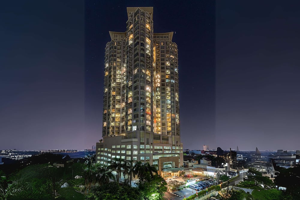 Best Western Mangga Dua Hotel and Residence