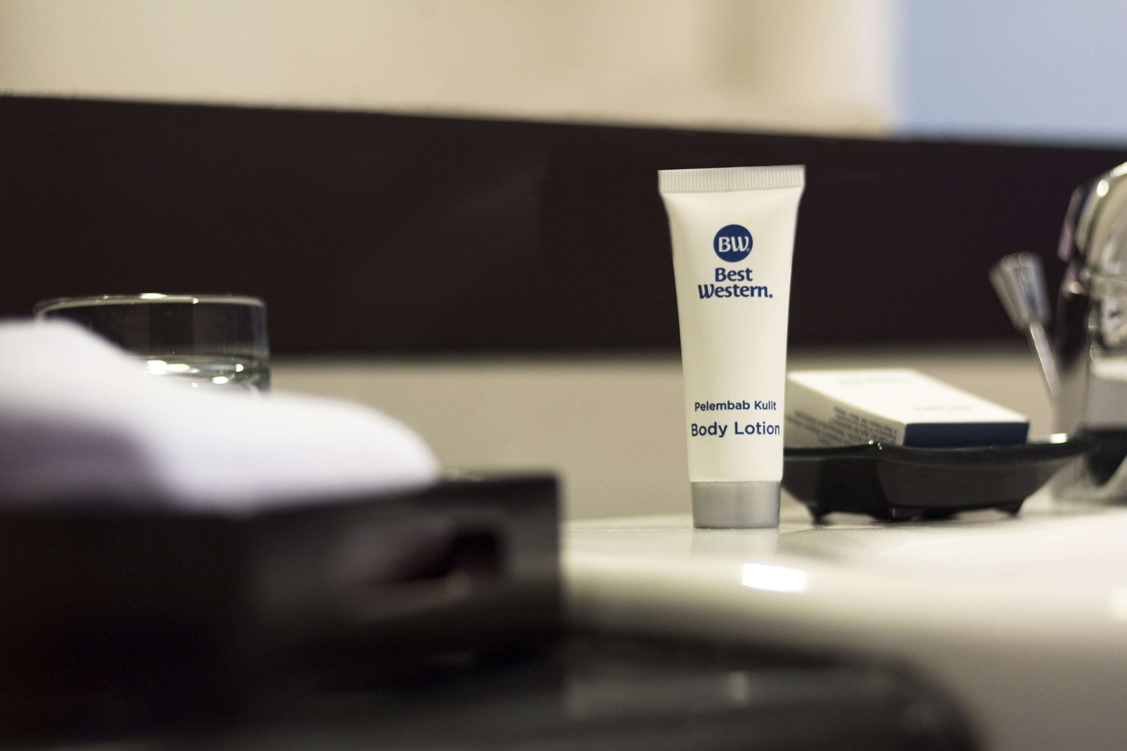 Photo - Best Western Mangga Dua Hotel & Residence