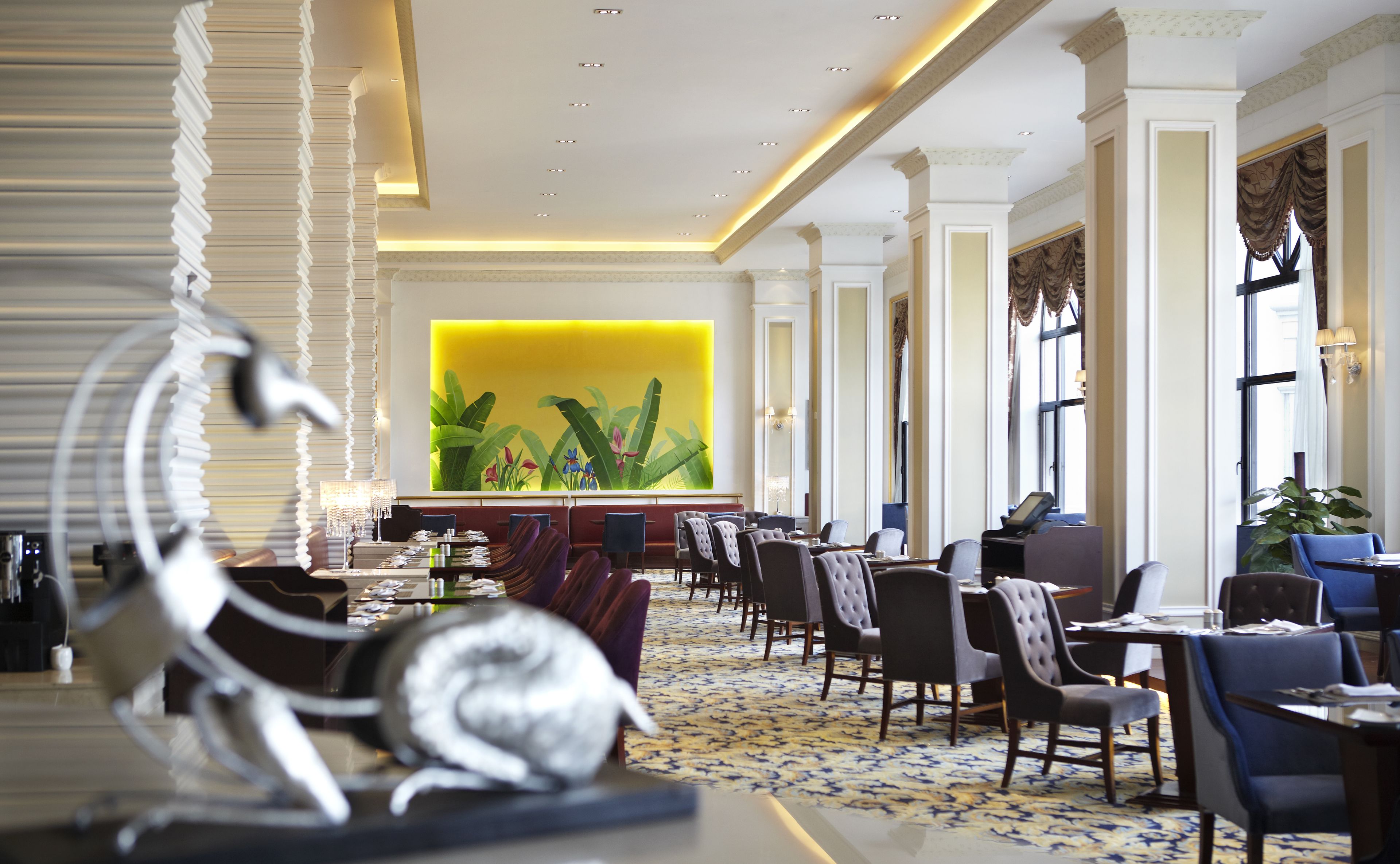 4 間餐廳；供應早餐