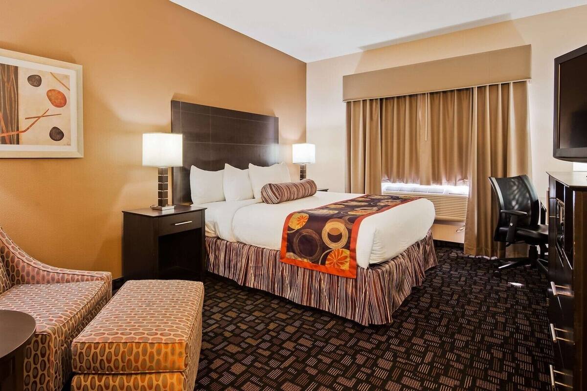 Desk, blackout drapes, iron/ironing board, rollaway beds (surcharge)