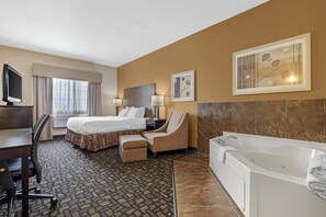Suite, 1 très grand lit, non-fumeur, bain à remous