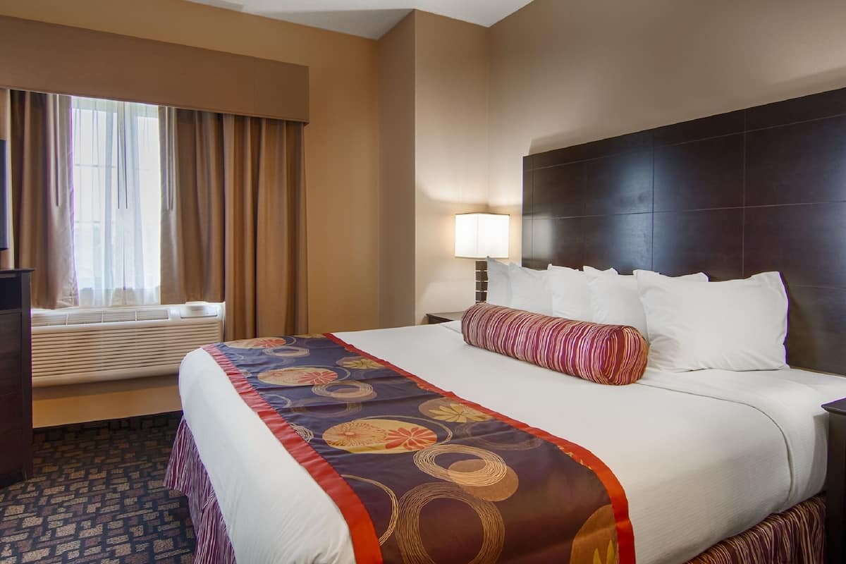 desk, blackout curtains, iron/ironing board, rollaway beds