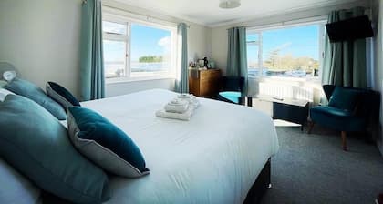 Sandyhill Guest House