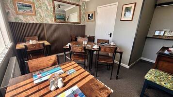 Free daily full breakfast