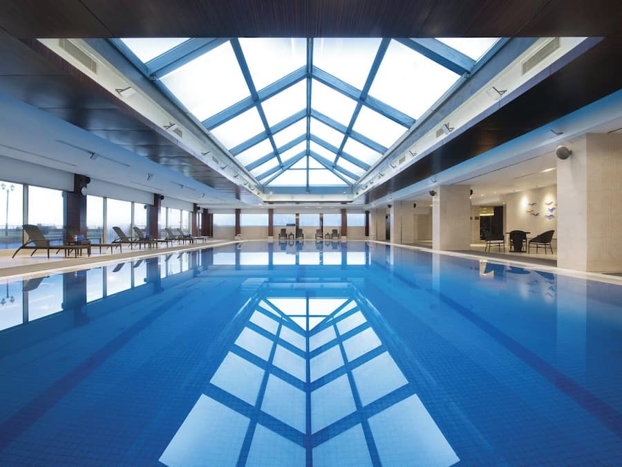 Piscine couverte
