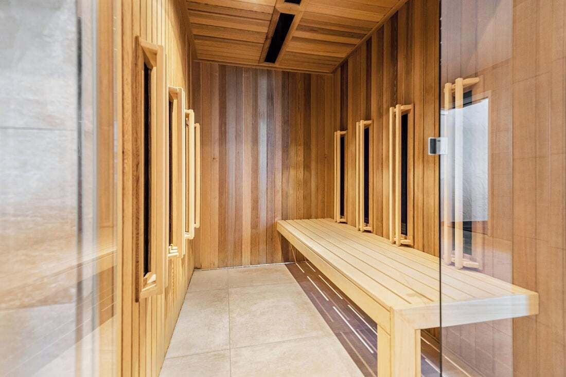 couples treatment room(s), sauna, steam room, body treatments