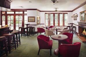 2 bars/lounges - Selborne Golf Estate, Hotel & Spa (Pennington)
