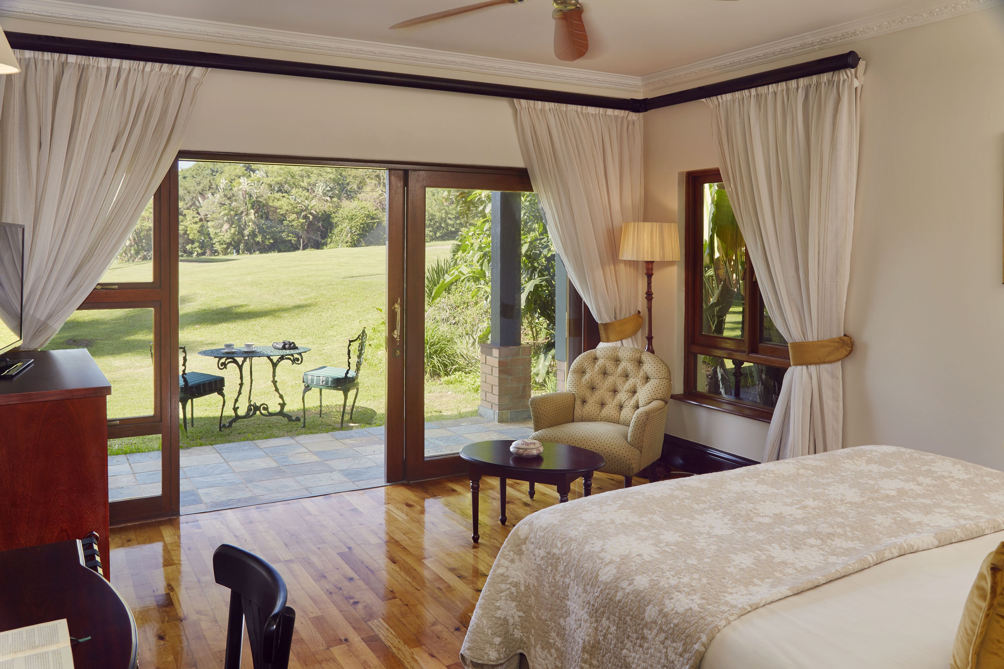 Quang cảnh từ phòng