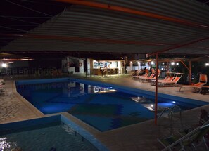 Udendørs pool, liggestole