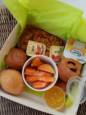 Desayuno estilo bufé