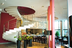 Staircase - Chirag Plaza Hotel (Baku)