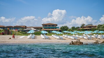 私家海滩、沙滩椅、海滩遮阳伞、沙滩毛巾