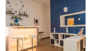 Bar (in der Unterkunft)