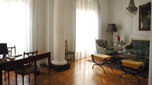 Unclassified image, 5 of 184, button - Leonardo Da Vinci Residence (Buenos Aires)