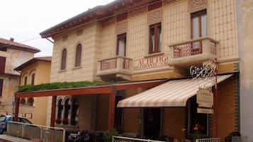 Facciata della struttura