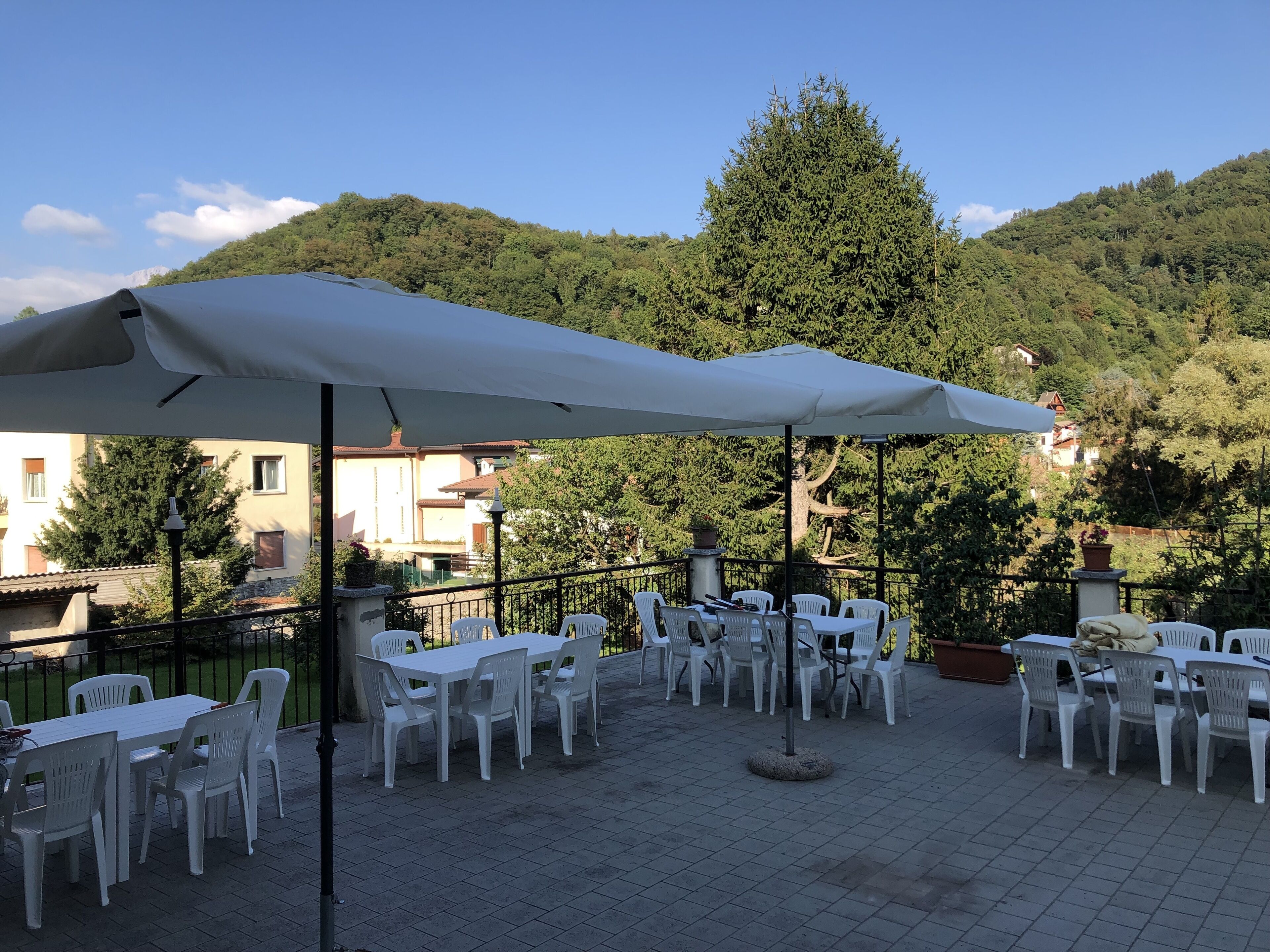 outdoor banquet area