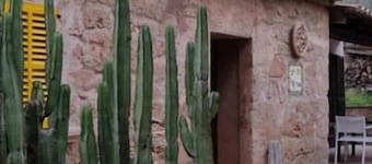 Hostal Residència Catalina Vera