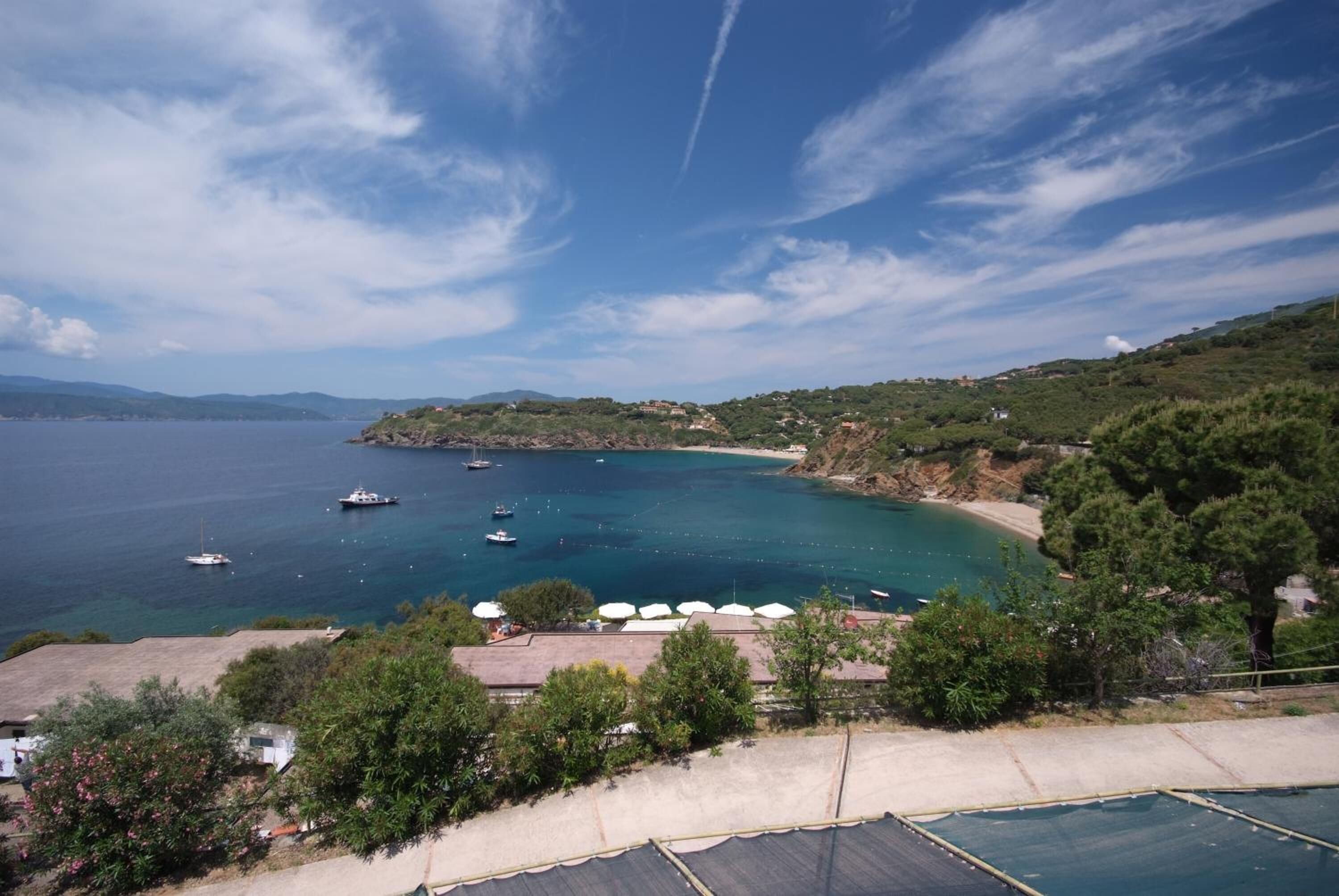 private beach nearby, beach shuttle, sun-loungers, beach umbrellas