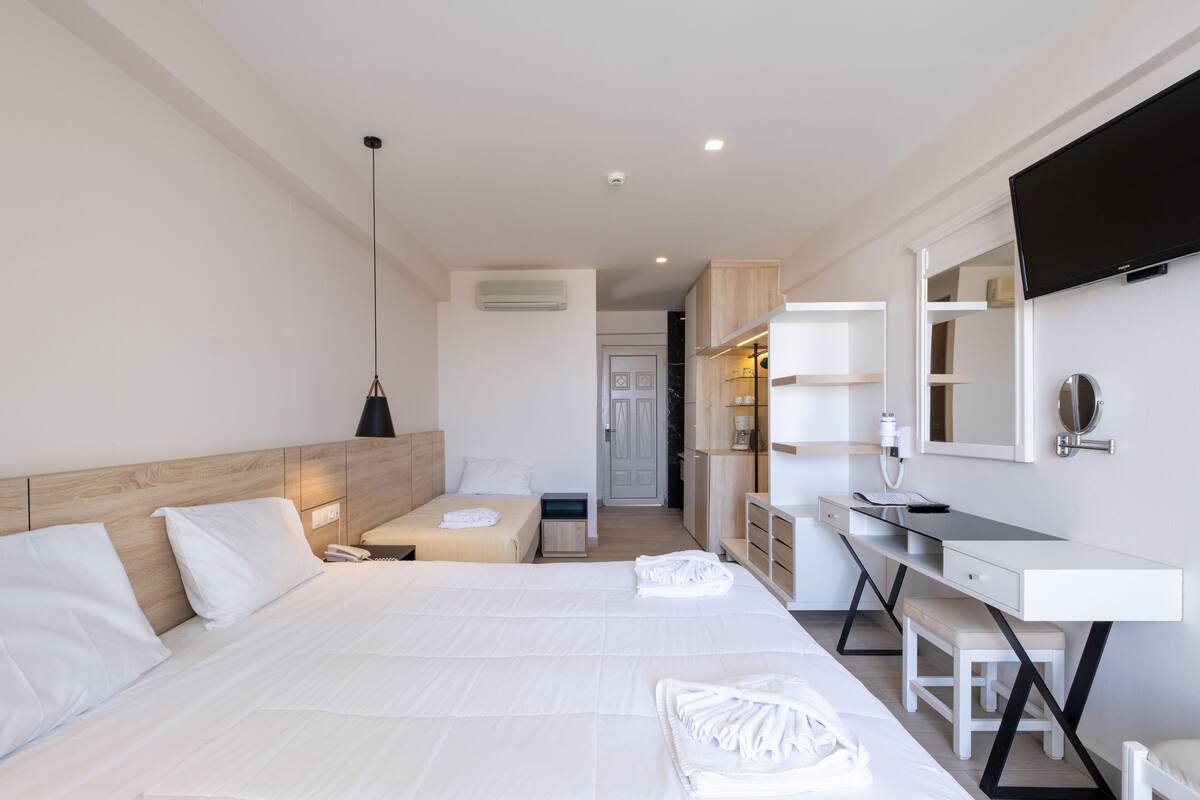 Junior Suite Land View | 隔音、免费 WiFi、床单