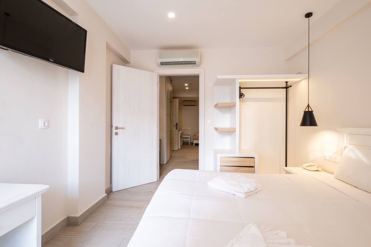 One Bedroom Suite Land View | 隔音、免费 WiFi、床单