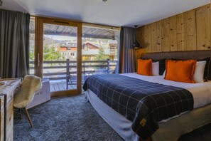 Deluxe Suite | Premium bedding, minibar, in-room safe, desk - Le M de Megève (Megeve)
