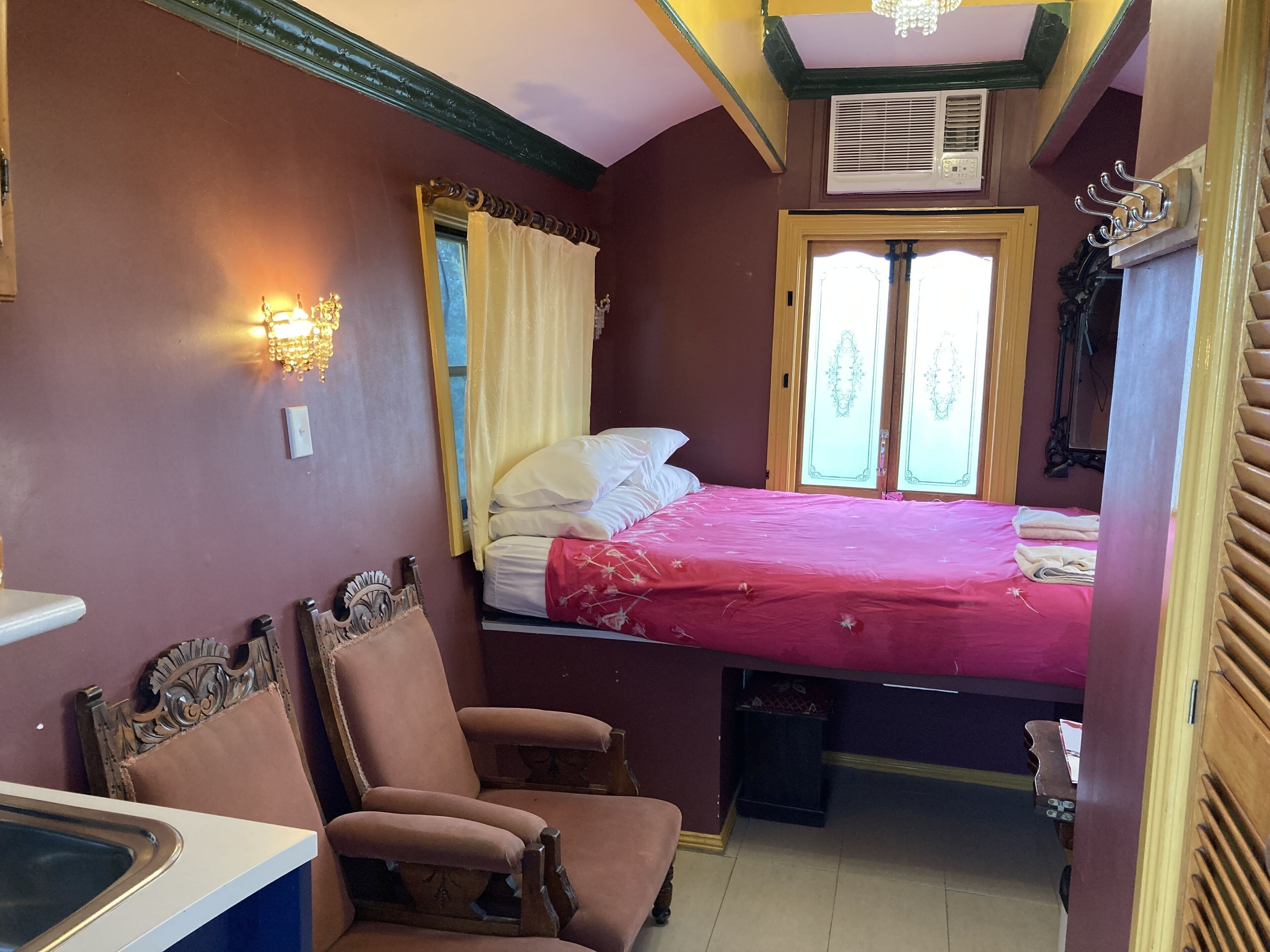 防音設備、アイロン / アイロン台、WiFi (無料)、ベッドシーツ