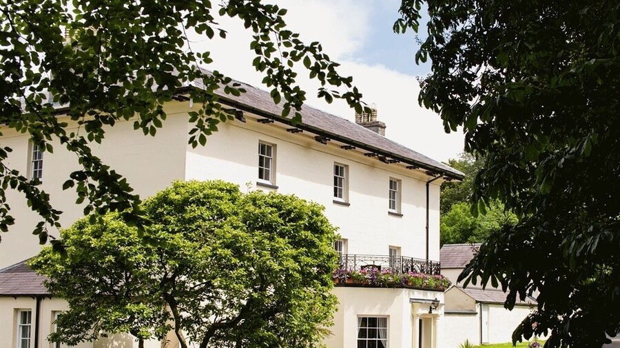 Portclew House