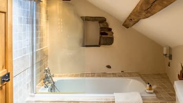 Deluxe Twin Room, Ensuite, Garden View (Room 1) | Bathroom