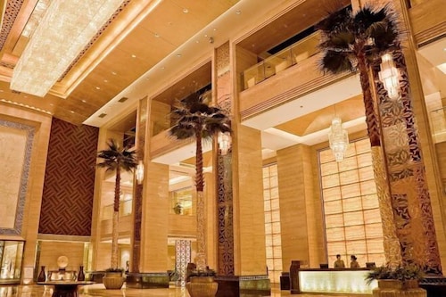 Garden International Hotel