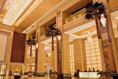 Garden International Hotel