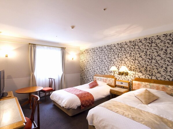 เตียงเสริม, อินเทอร์เน็ตความเร็วสูง, นาฬิกาปลุก