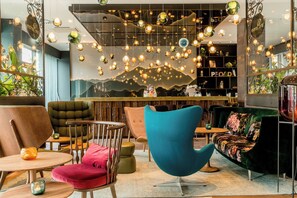 Reception - Motel One Salzburg - Süd (Salzburg)