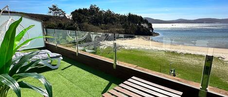 Deluxe Double Room, 1 Queen Bed, Terrace, Sea View