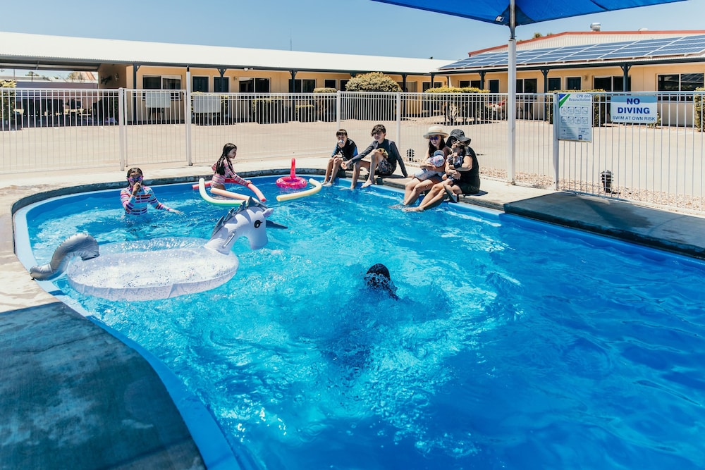 Outback Motel Mt Isa photo 4