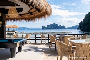 Beach bar - Miniloc Island Resort (El Nido)