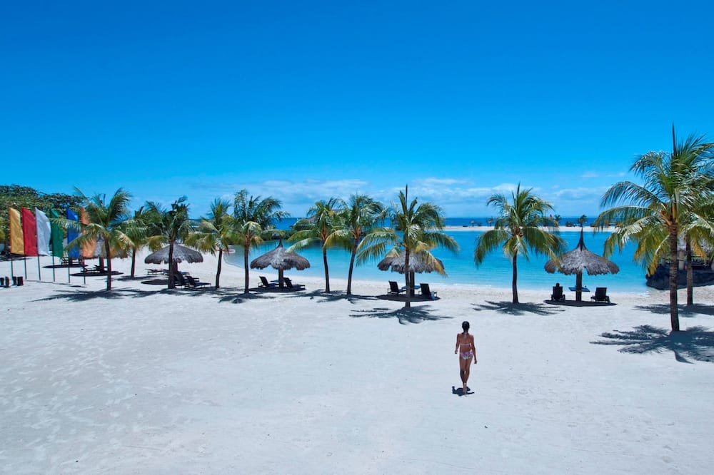 Bluewater Maribago Beach Resort