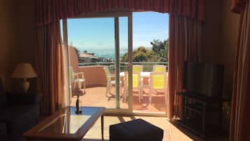 In-room safe, free WiFi, bed sheets, wheelchair access