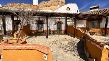 Bagian depan properti