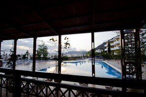 Free daily buffet breakfast - Stella Hotel (Rhodes)